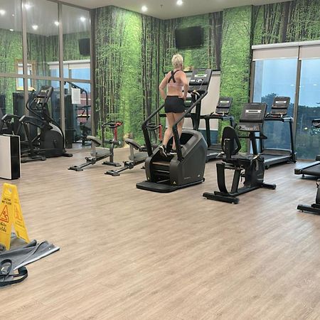 Copacabana Beach Jomtien 科帕卡巴纳海乔木提安海滩毗邻乔木提安夜市 Exteriör bild